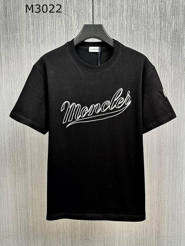 Moncler T-shirts 239